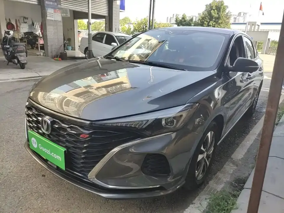 Changan Eado PLUS Blue Whale NE 1.4T GDI DCT Premium 2022