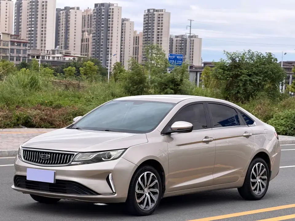 Geely Emgrand GL 1.4T CVT Luxury 2021