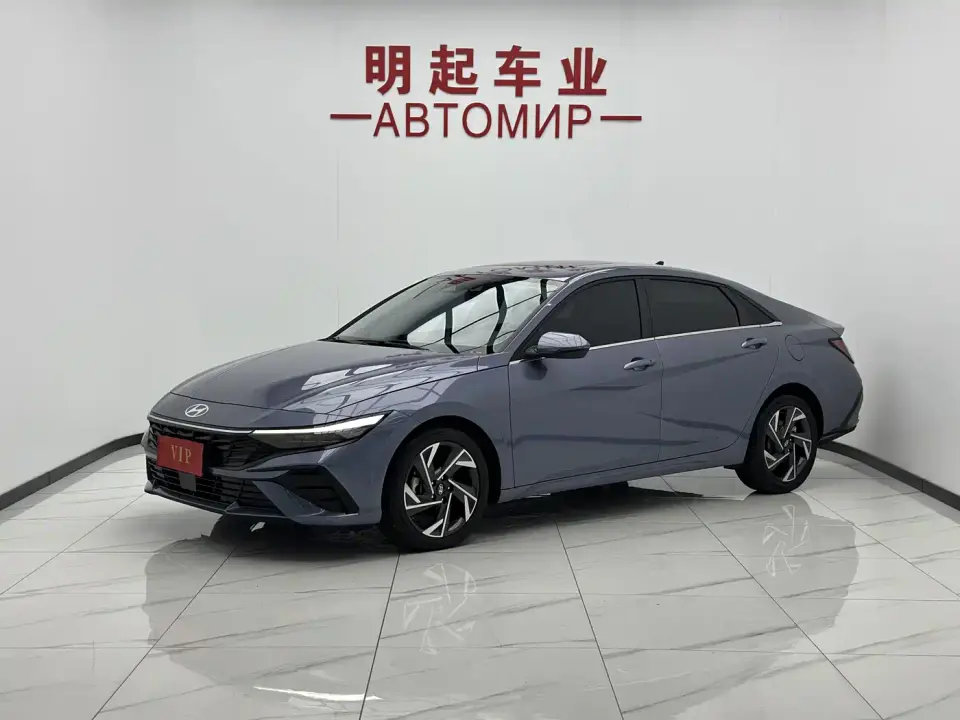 Hyundai Elantra Model 1.5L CVT LUX Premium Edition 2023
