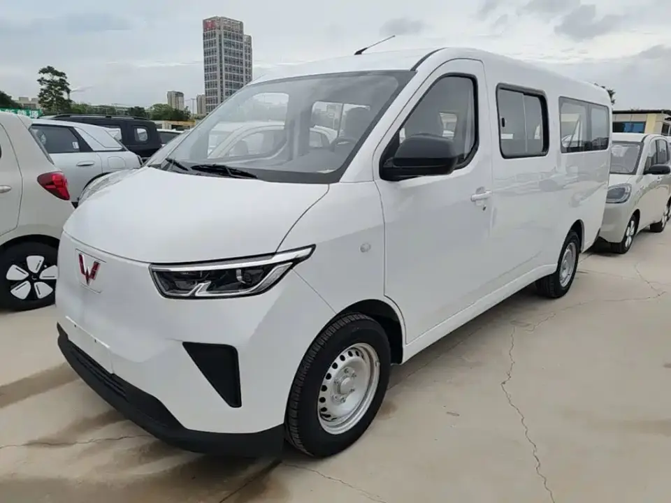 Wuling Motors Wuling Yangguang 300KM Comfort Bus Version 75kW 2026