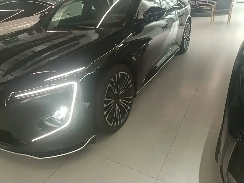 Avatr 12 Facelift Max EV AWD 2025 — фото 23