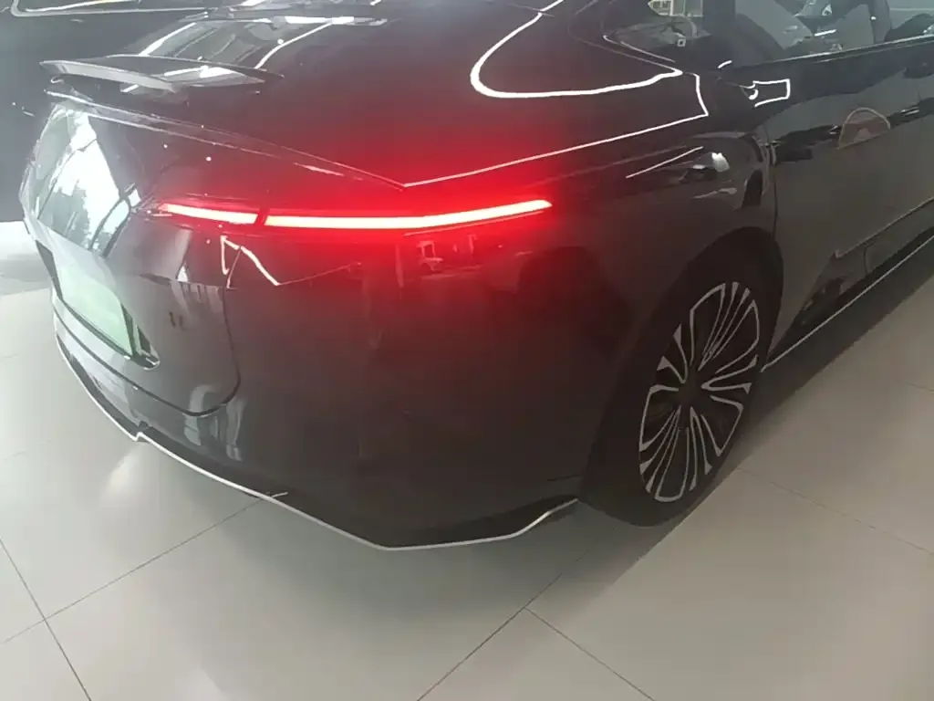 Avatr 12 Facelift Max EV AWD 2025 — фото 8