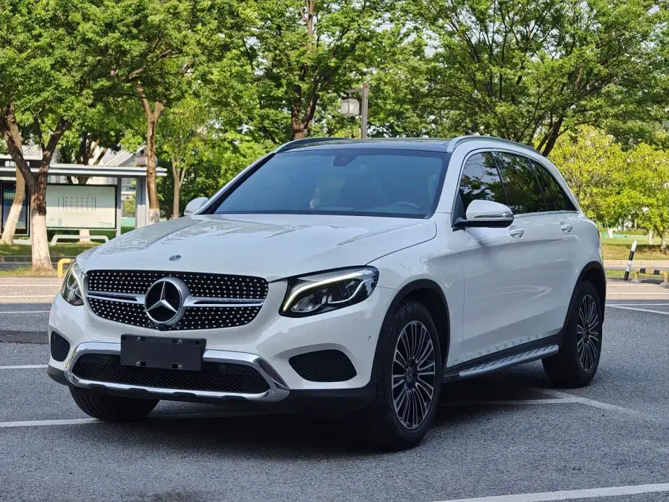 Mercedes-Benz GLC-Class Model GLC 200 L 4MATIC 2019