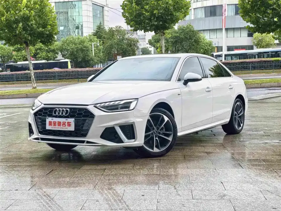 Audi A4L 2 Million Celebration Edition 40 TFSI Fashion Dynamic 2025