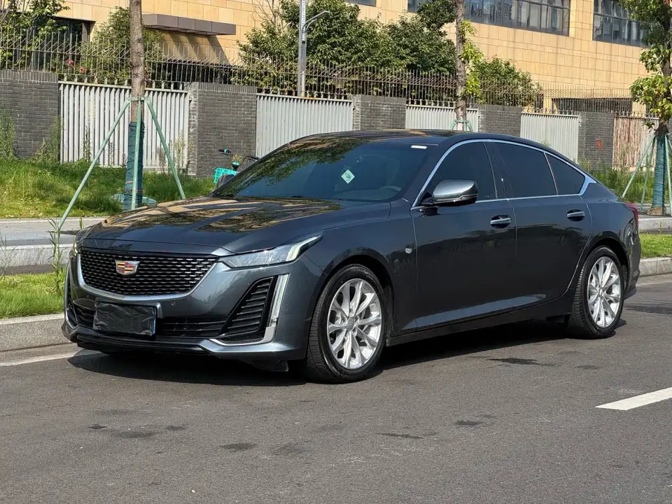 Cadillac CT5 28T Luxury 2021