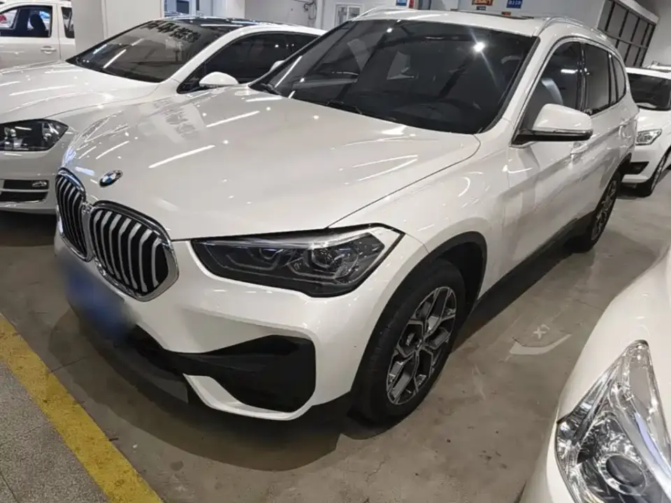 BMW X1 sDrive25Li Leading 2022