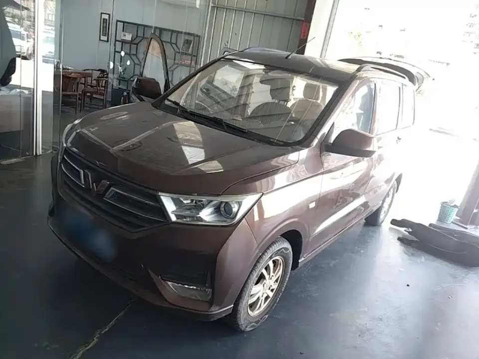 Wuling Motors Wuling Hongguang 1.5L S Standard China VI LAR 2020