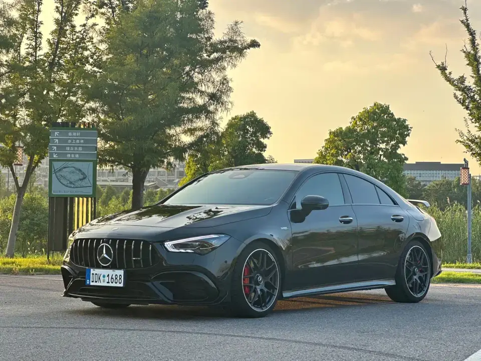 Mercedes-Benz CLA AMG AMG CLA 45 S 4MATIC+ 2025