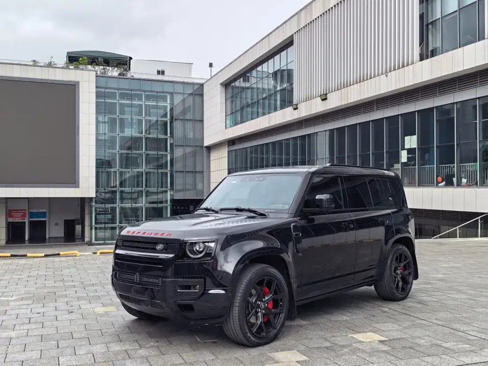 Land Rover Defender Facelift 110 3.0T P400 X-DYNAMIC HSE 2023