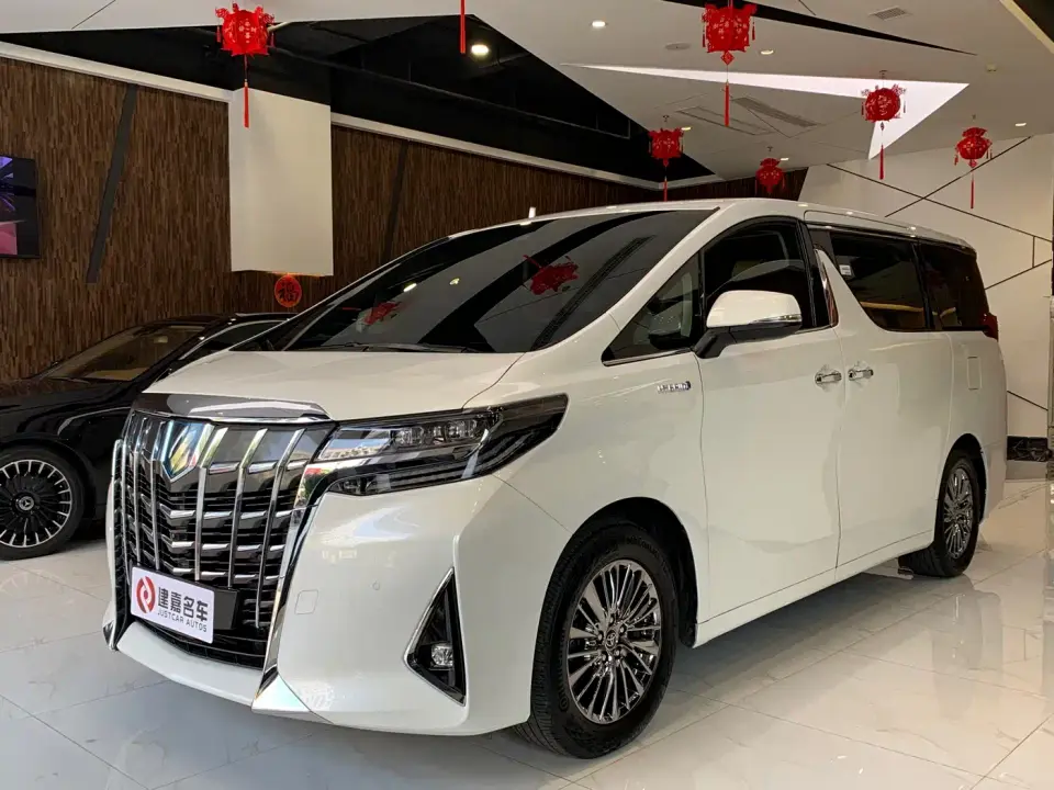 Toyota Alphard Hybrid 2.5L Premium 2022