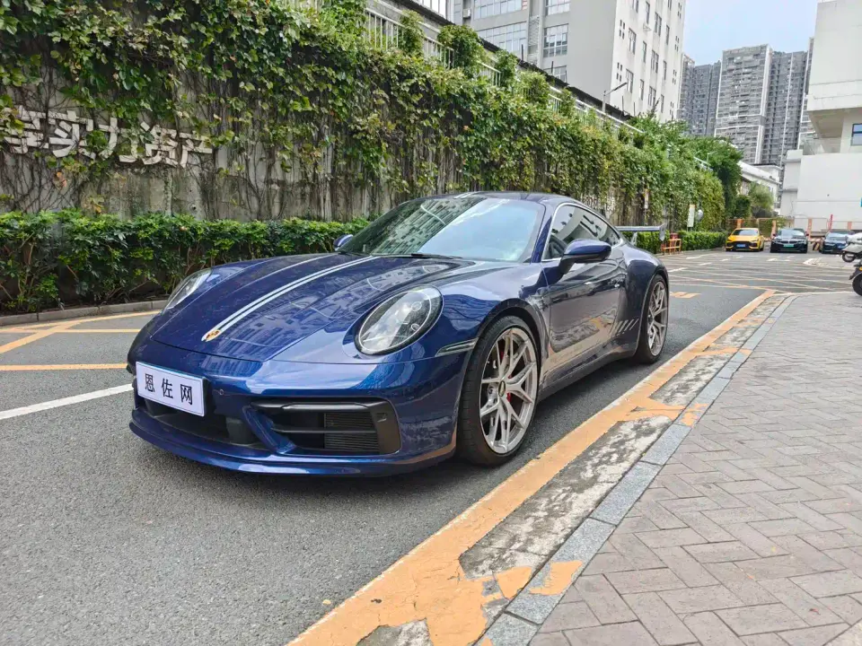 Porsche 911 Carrera 4 3.0T 2021