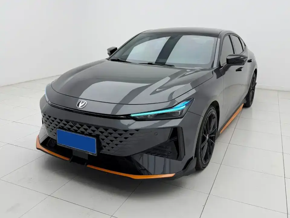 Changan UNI-V 1.5T Deluxe Sport 2024