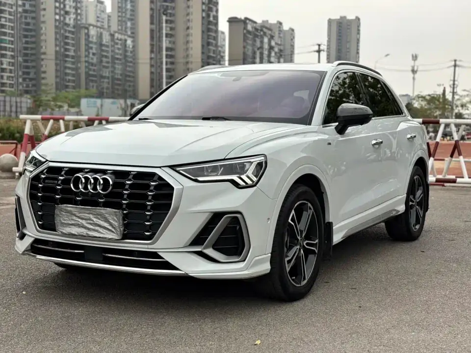 Audi Q3 45 TFSI quattro Fashion Dynamic 2022