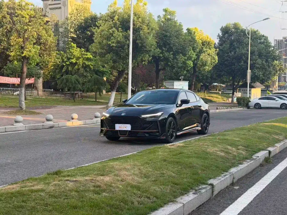 Changan UNI-V 1.5T Sport Edition 2022