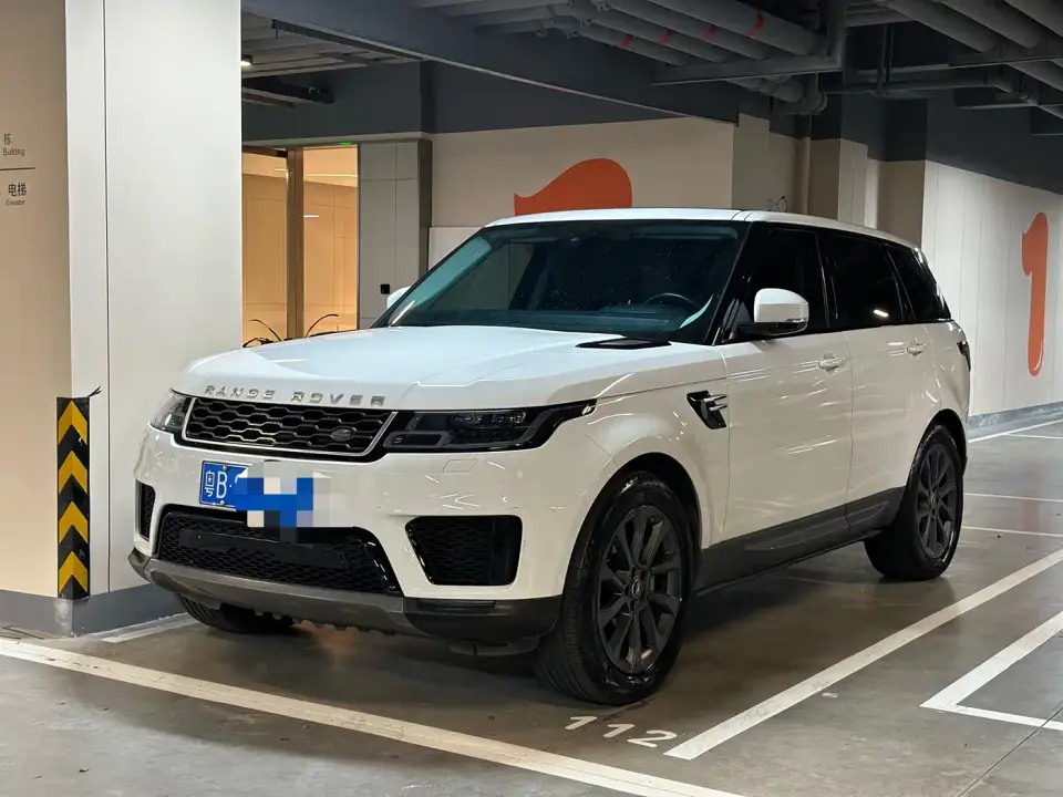 Land Rover Range Rover Sport 3.0 L6 HSE DYNAMIC 2020
