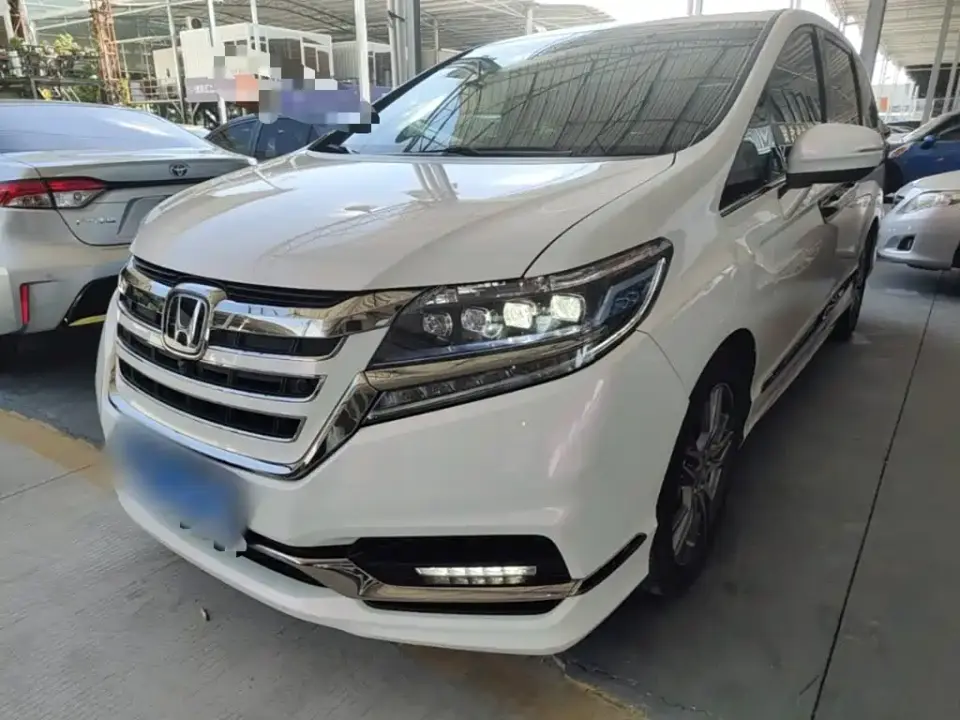 Honda Elysion 2.0L Hybrid Supreme Edition 2019