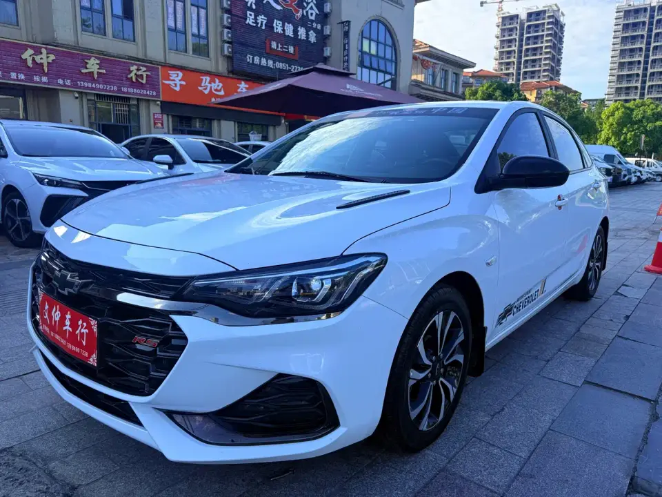 Chevrolet Monza RS 330T Auto Smooth Edition China VI 2020