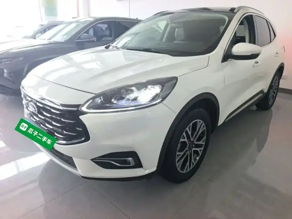 Ford Escape EcoBoost 245 2WD Premium Edition 2021