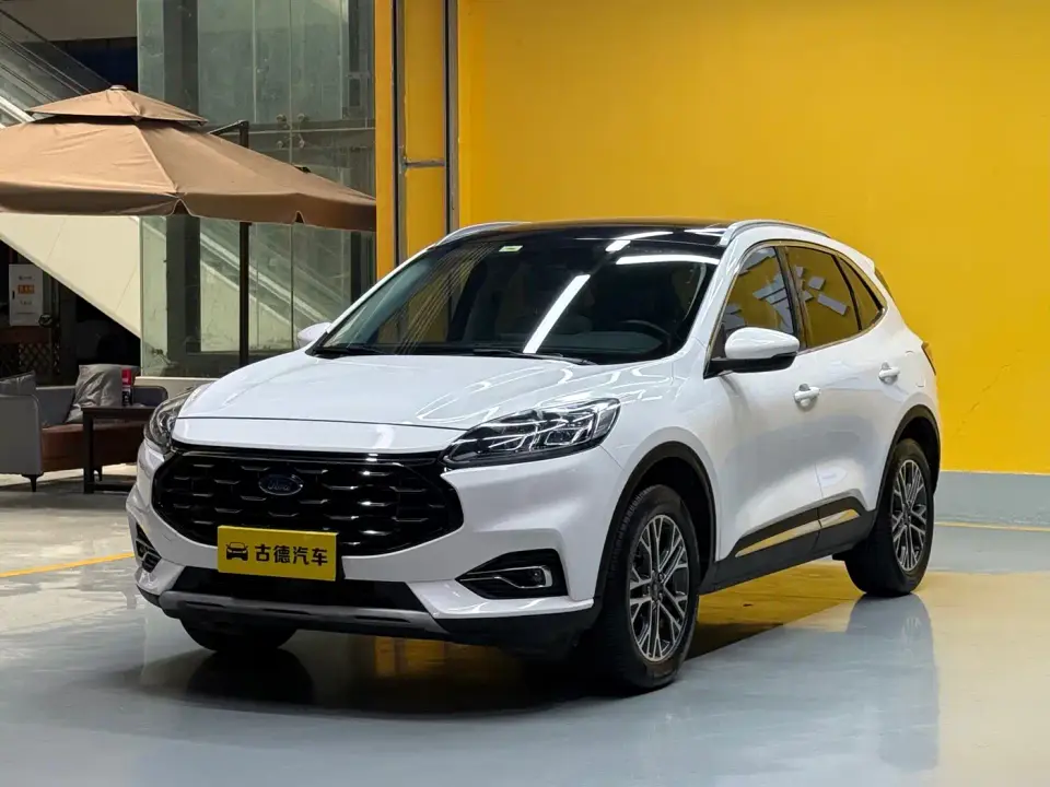 Ford Escape EcoBoost 245 2WD Premium Edition 2020