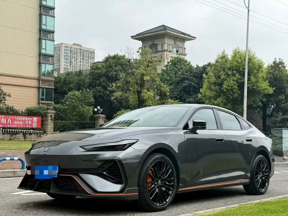 Changan UNI-V 2.0T Sport Version 2025