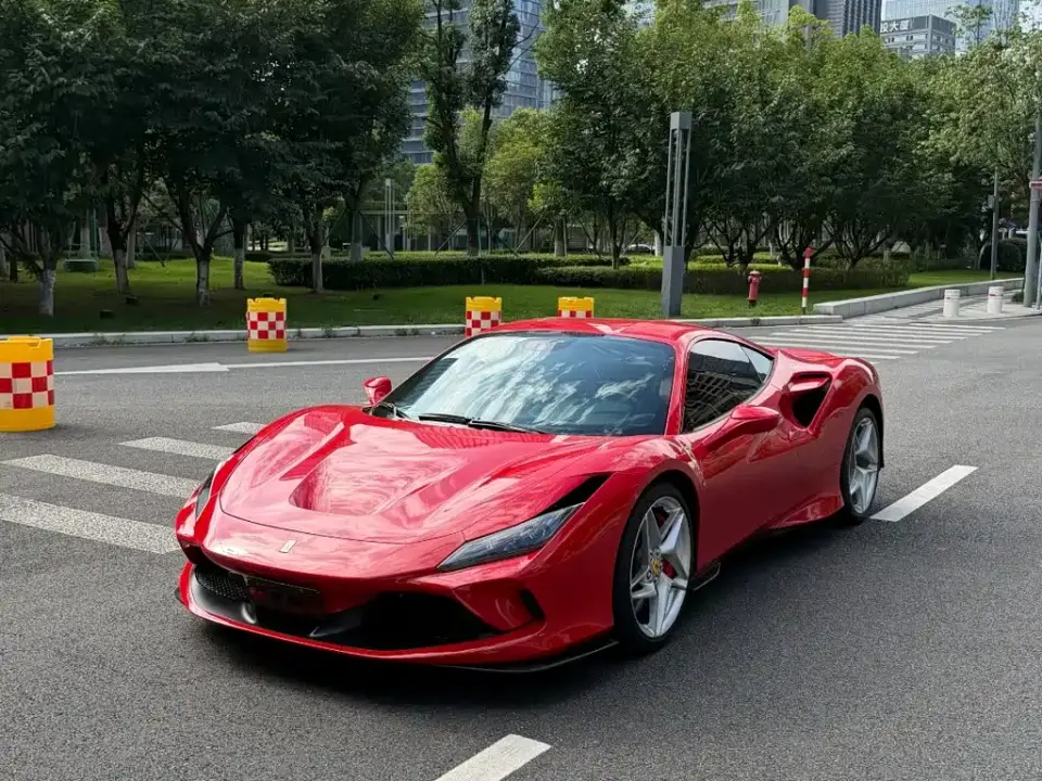 Ferrari F8 Tributo 3.9T V8 2022
