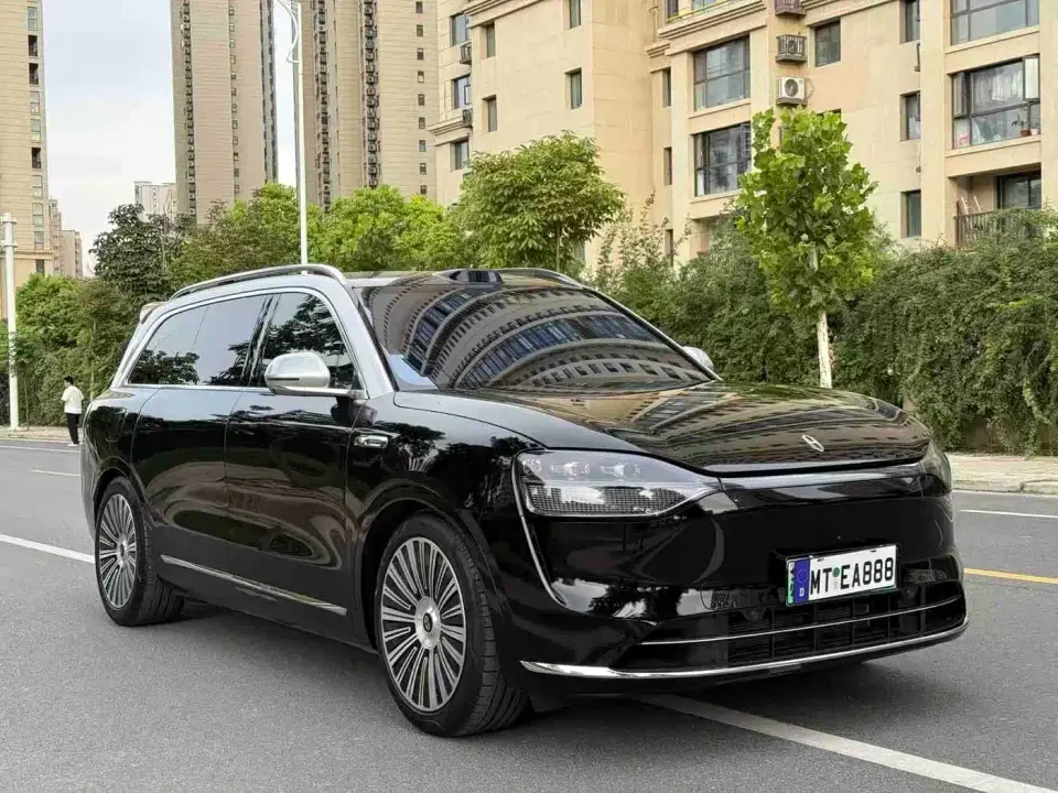 AITO Wenjie AITO M9 Extended Range Ultra 52kWh 6-Seater 2025