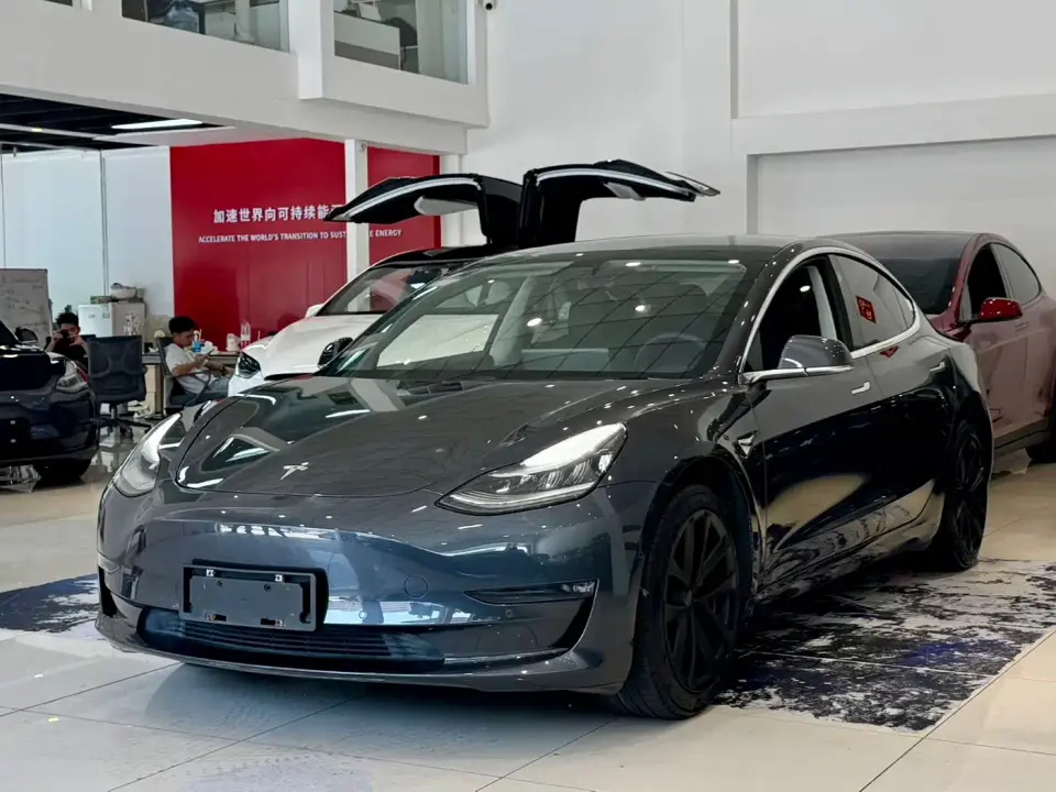 Tesla Model 3 Facelift Long Range Rear-Wheel Drive 2020