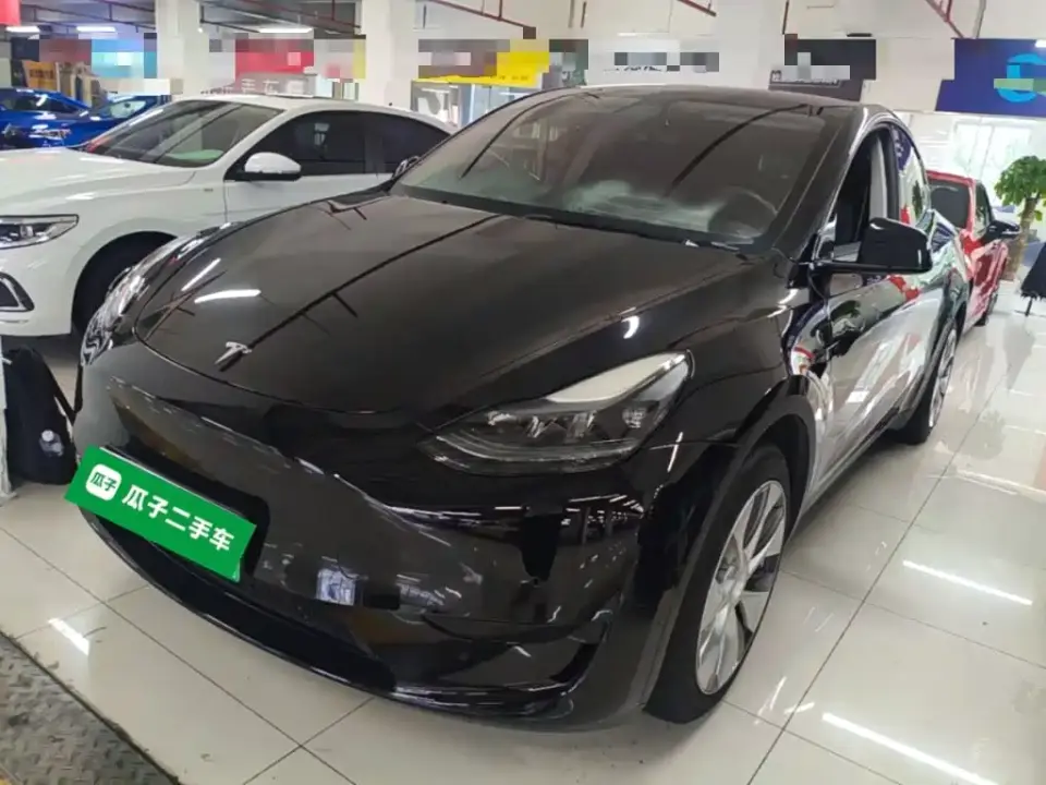 Tesla Model Y Facelift Rear-Wheel Drive Version 2023