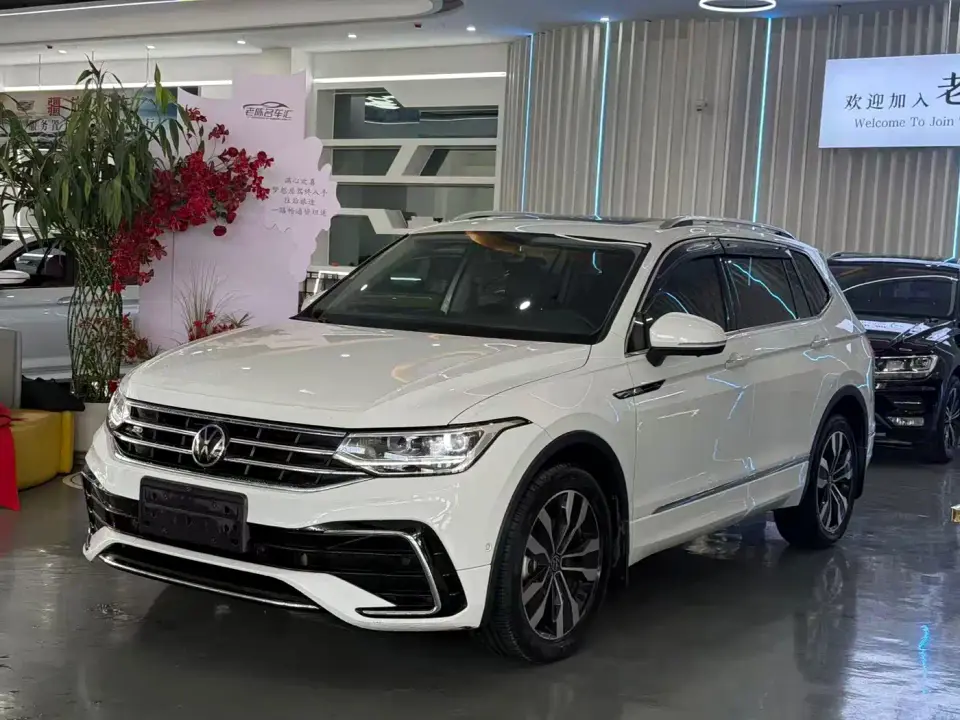 Volkswagen Tiguan L 380TSI 4WD R-Line Premium 7-seater 2024