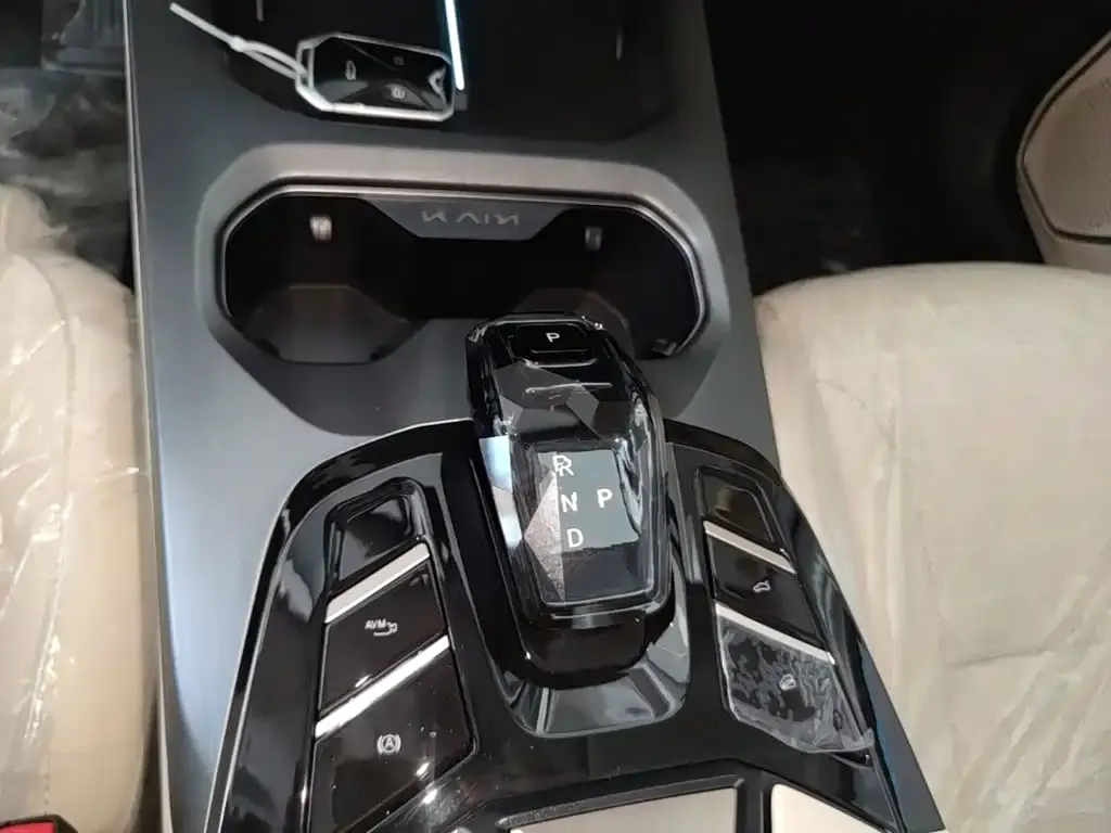 Cowin Kaiyi Kunlun NEV Kunlun iHD 150km Horizon Edition 2025 — фото 14