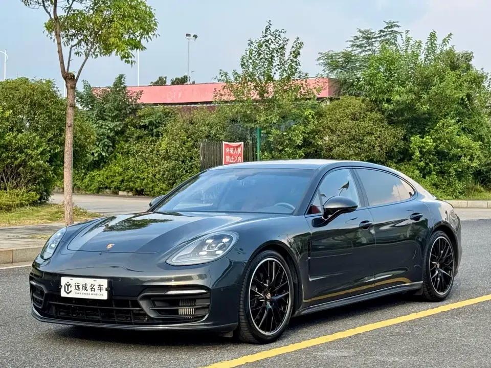 Porsche Panamera Panamera 4 Executive Long Wheelbase Platinum Edition 2.9T 2023