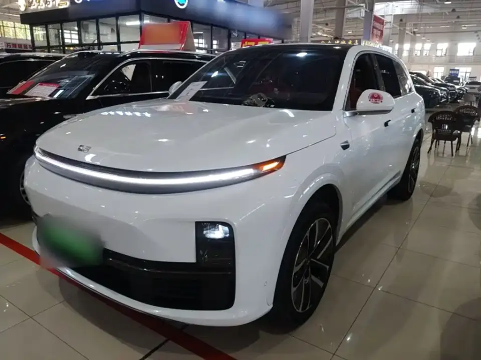 Li Auto L7 Pro 2025