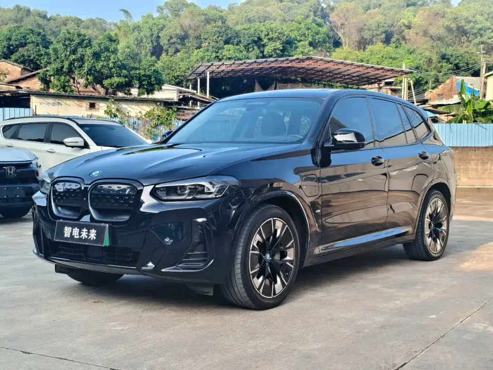 BMW iX3 Innovation Leader 2024