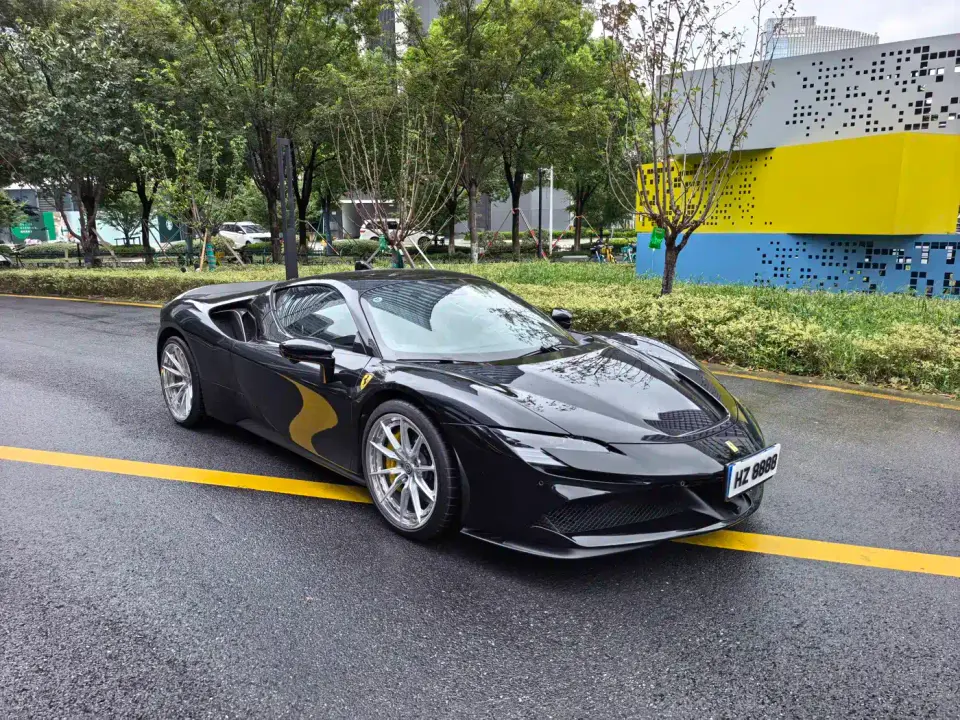 Ferrari SF90 3.9T V8 Stradale 2024
