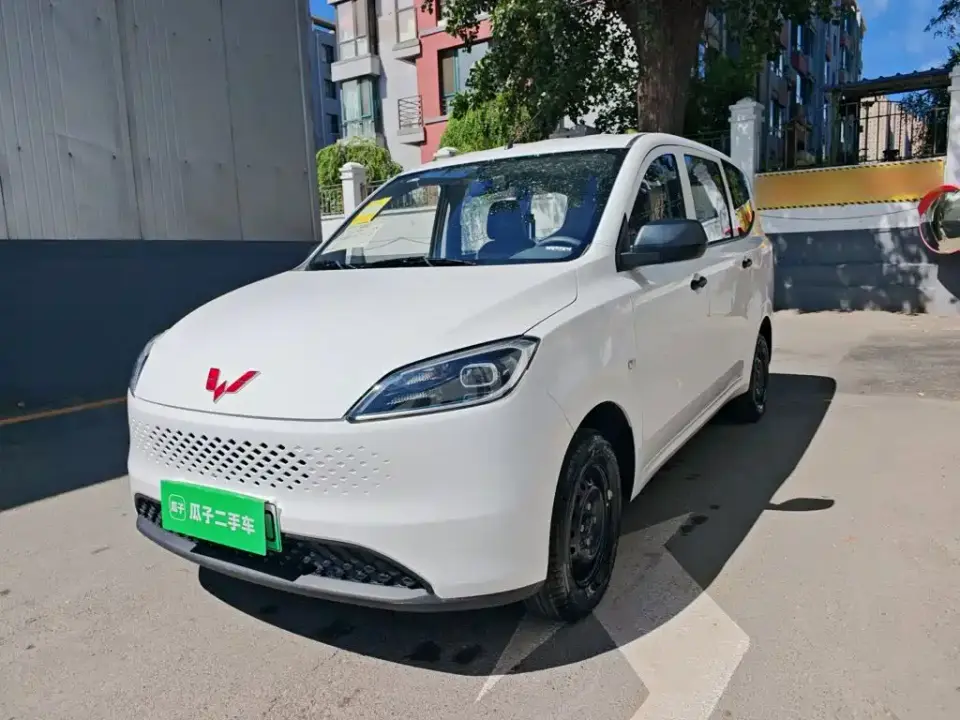 Wuling Motors Wuling Hongguang New Energy Model Range Extender Hybrid 50KM Utility 2026