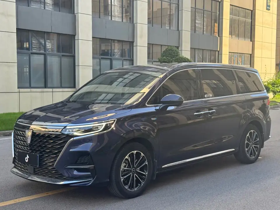 Roewe iMAX8 400TGI Gathering Edition 2023