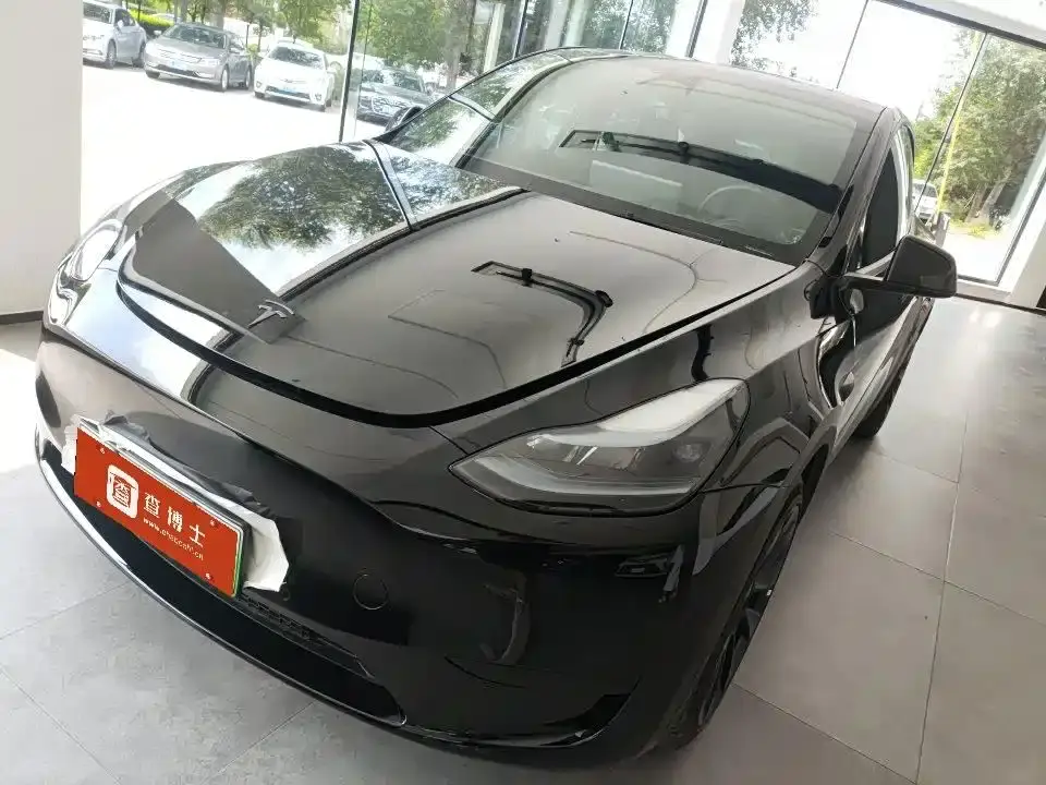 Tesla Model Y Facelift Rear-Wheel Drive Version 2023