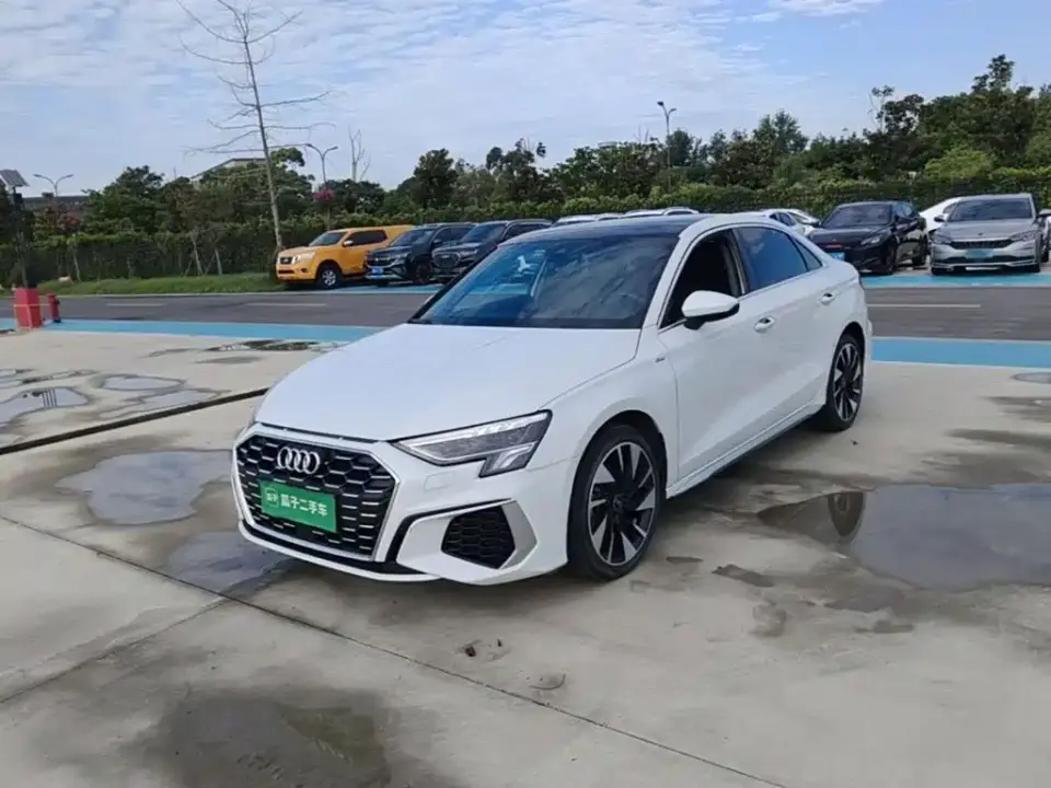 Audi A3 Model A3L Limousine 35 TFSI Fashion Sport 2024
