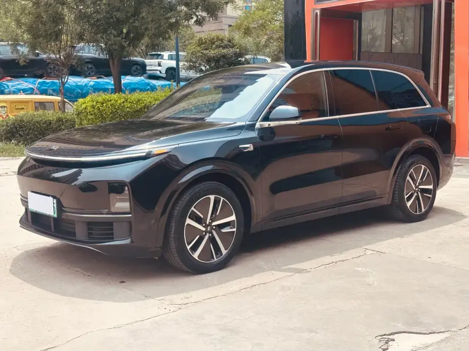 Li Auto Li L8 Pro 2024