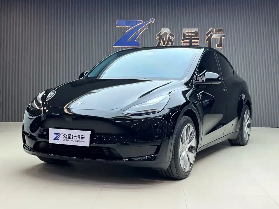 Tesla Model Y Facelift Rear-Wheel Drive Version 2023