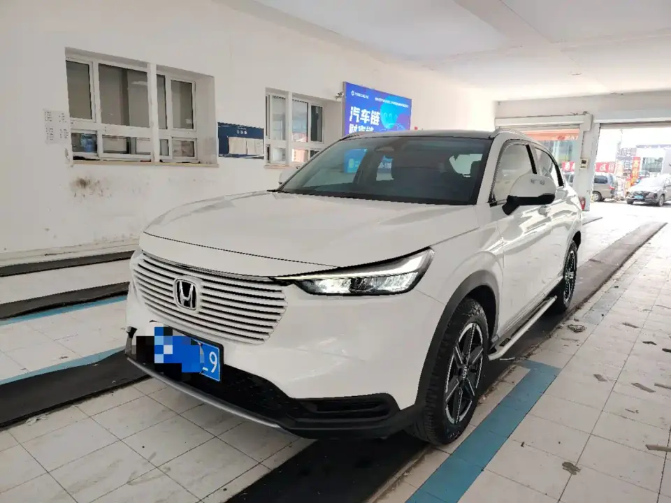 Honda Vezel 1.5L CVT Pioneer Edition 2024