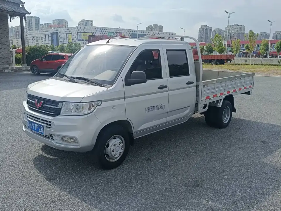 Wuling Motors Wuling Rongguang New Truck 1.8L Base Model Double Row Dual Rear Wheels LJ479Q6 2022