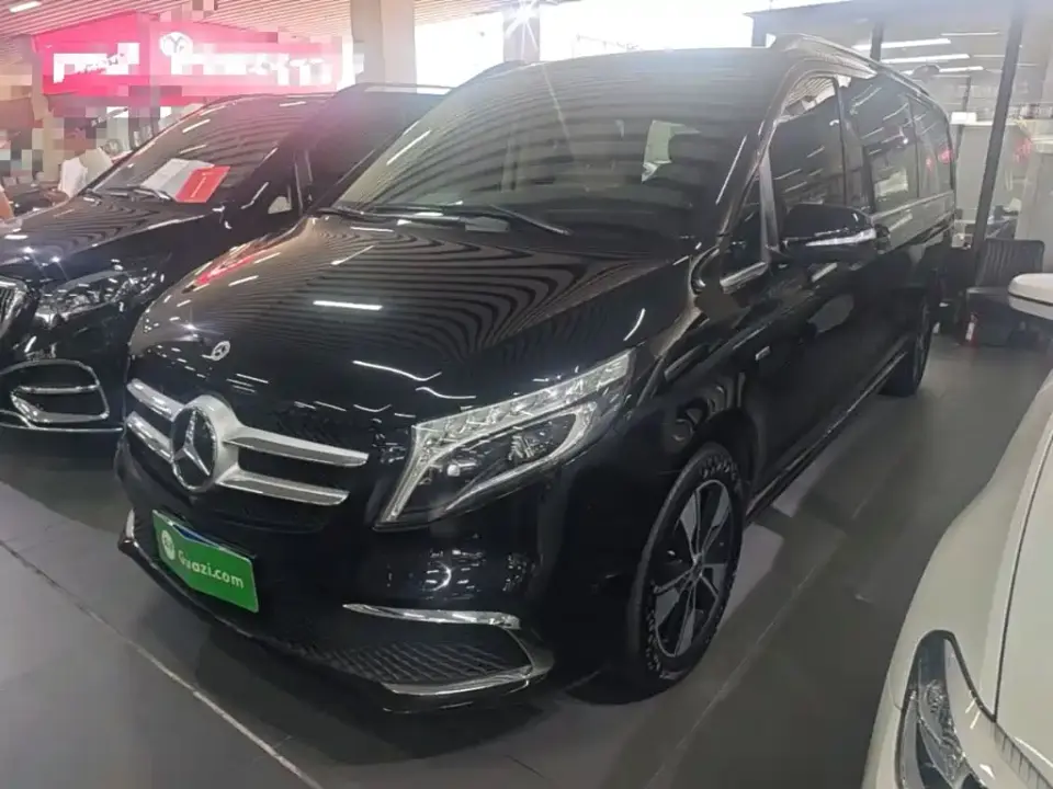 Mercedes-Benz V-Class V 260 L Long Wheelbase Premium Edition 2022