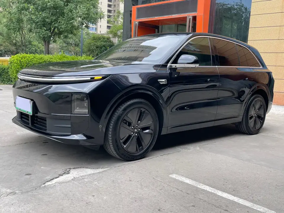 Li Auto L6 Pro 2025