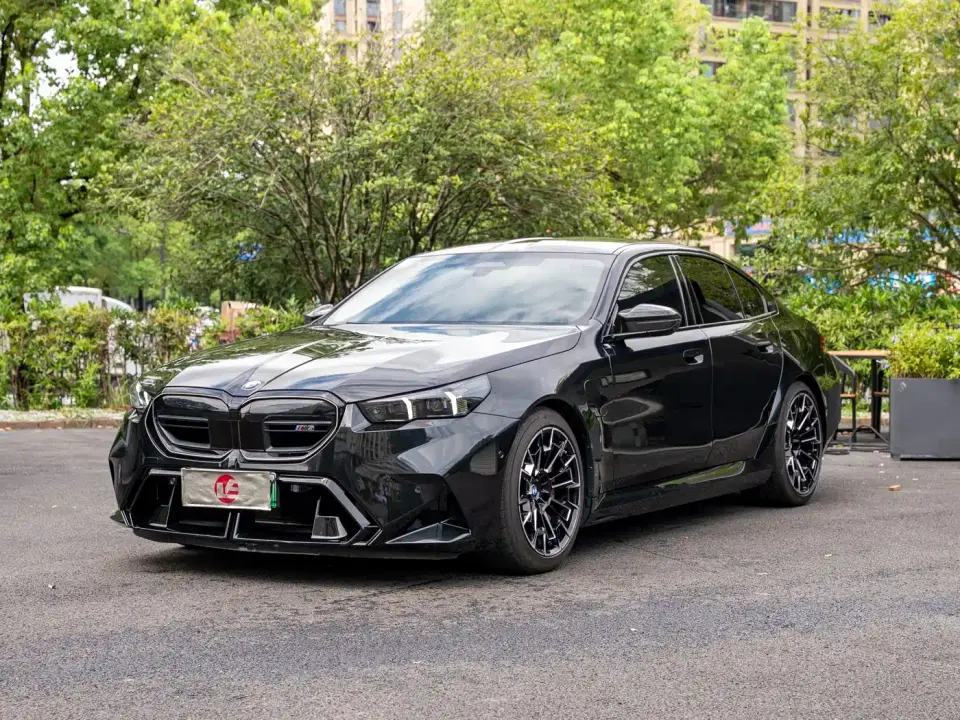 BMW M5 New Energy M5 2026