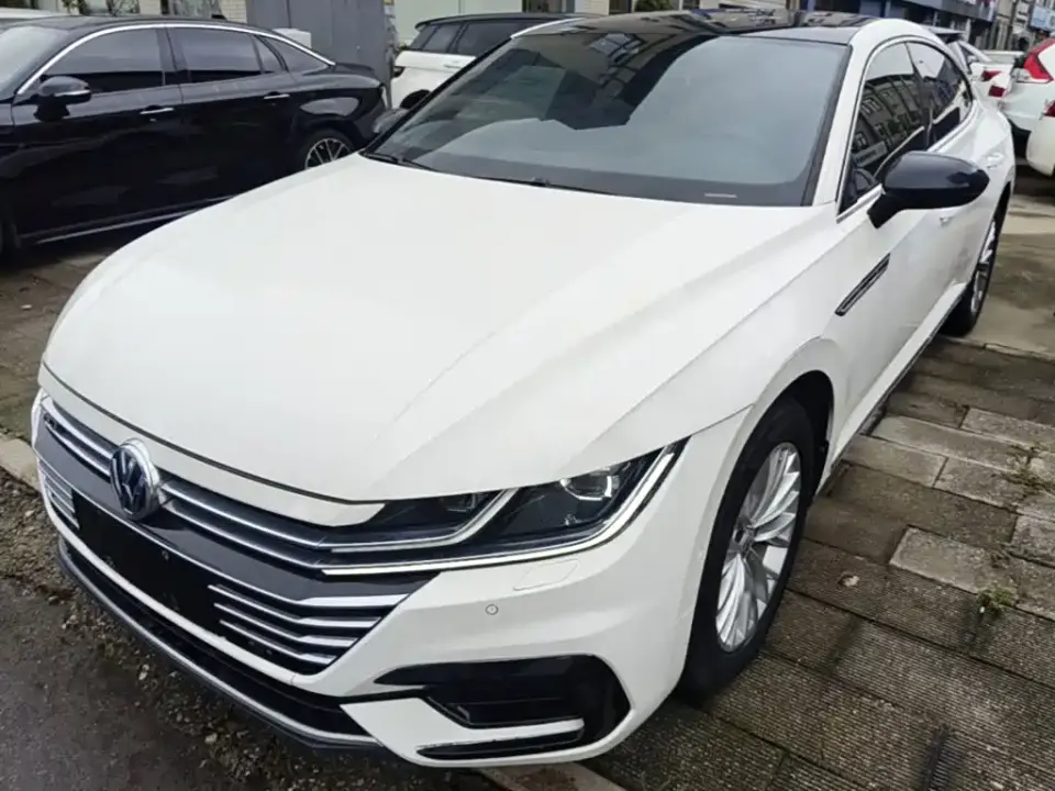 Volkswagen FAW-Volkswagen CC 330TSI Charming Appearance (China V) 2019