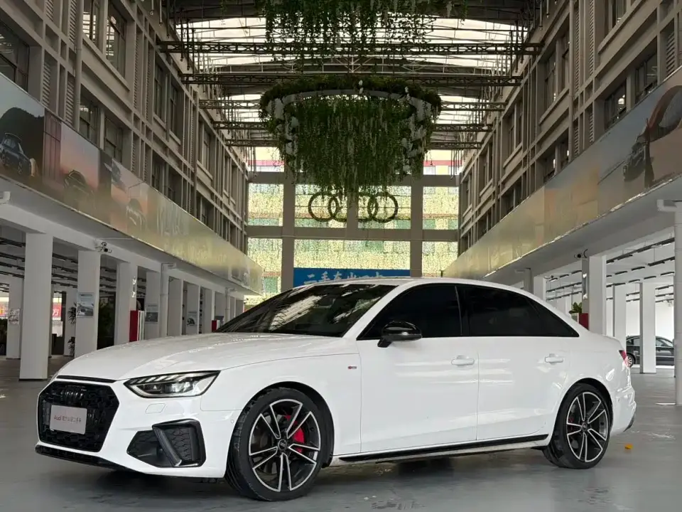 Audi A4L 45 TFSI quattro Premium Sport 2023