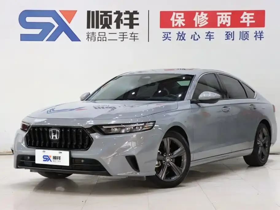 Honda Inspire 260TURBO Delicate Edition 2023