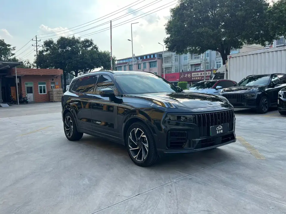 Lynk & Co 09 2.0T Halo 6-Seater 2022
