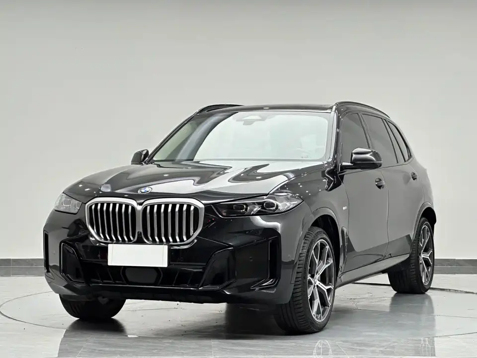 BMW X5 xDrive 30Li Premium M Sport Package 2024